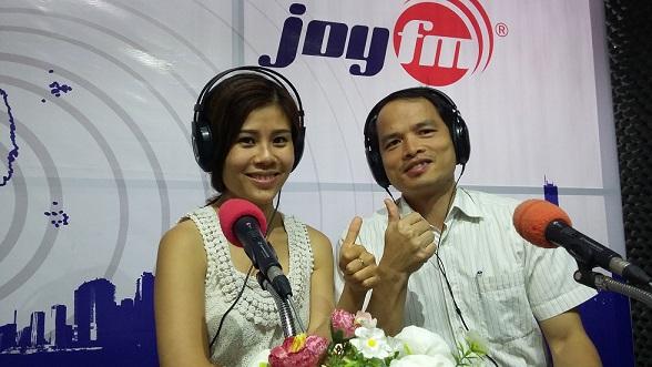 Dr Hưng trên kên Joyfm